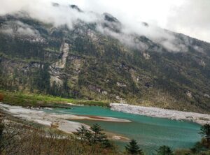 Lachung, Sikkim Tourist Places In Sikkim - सिक्किम मे घुमने की जगह