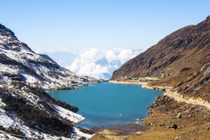  Tsongmo Lake or Changu Lake -East Sikkim Tourist Places In Sikkim - सिक्किम मे घुमने की जगह