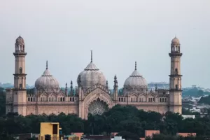 Jama Masjid, Lucknow me ghumne ki jagah
