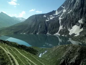 The Great Lakes Trek, Tourist Places in Kashmir