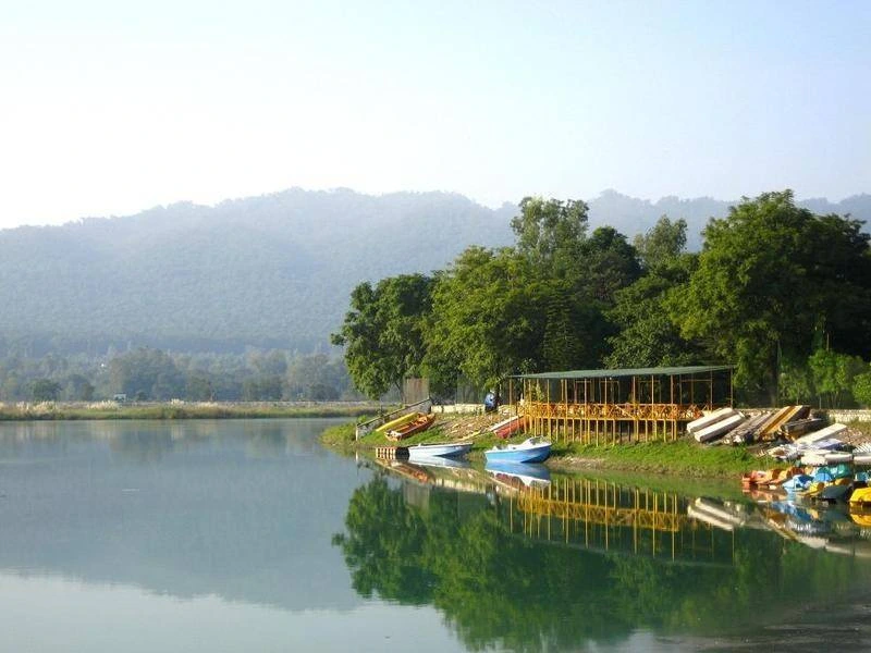 Assan Barrage, Dehradun me ghumne ki jagah