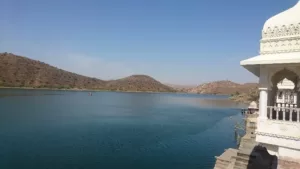 Badi Lake, Udaypur me ghumne ki jagah