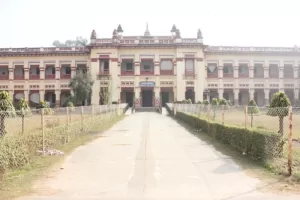 Banaras Hindu University, baranas me ghumne ki jagah