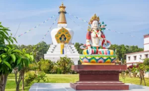 Mindrolling Monastery, Dehradun me ghumne ki jagah