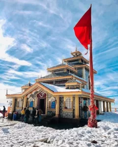 Surkanda Devi Temple, mussoorie me ghumne ki jagah