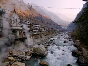 Manikaran, Manali mein ghumne ki jagah