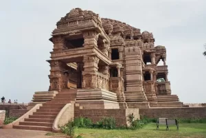 Sas Bahu Temple, Gwalior me ghumne ki jagah