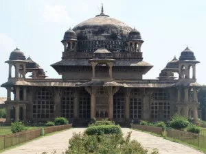 Tansen Tomb, Gwalior me ghumne ki jagah