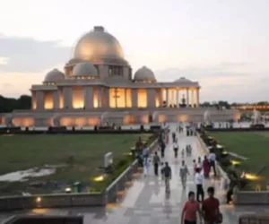 नोएडा के पर्यटन स्थल (noida me ghumne ki jagah)