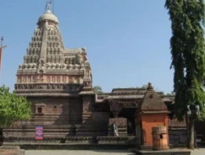 एलोरा की गुफाएं (Ellora Caves)