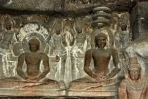 एलोरा की गुफाएं (Ellora Caves)