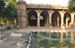 गुजरात में घूमने की जगह (Gujarat Tourist Places)